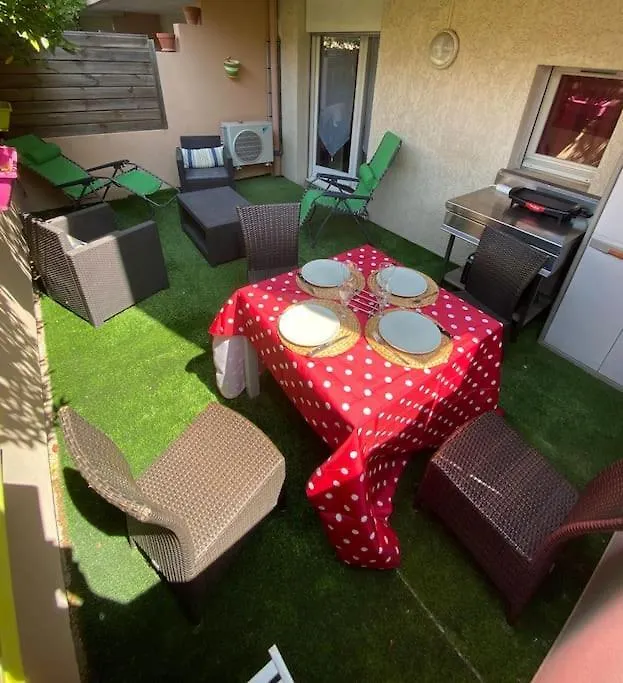Charmant T2 Rd Jardin Grande Terrasse Coeur Ville Plage 2 M Clim Garage Wifi Сент-Максим